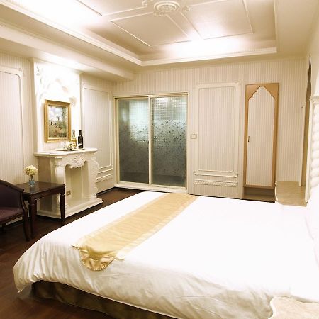 טאינאן Yi Pin Yuan Hotel מראה חיצוני תמונה