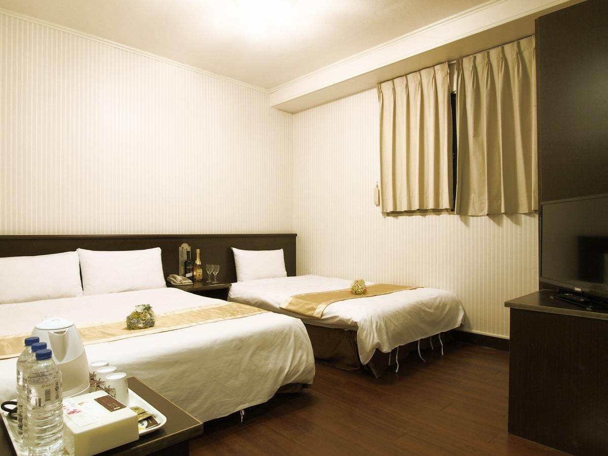 טאינאן Yi Pin Yuan Hotel מראה חיצוני תמונה