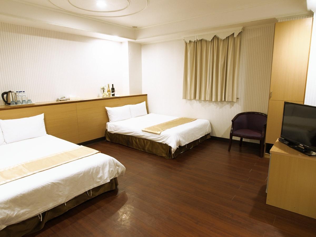 טאינאן Yi Pin Yuan Hotel מראה חיצוני תמונה