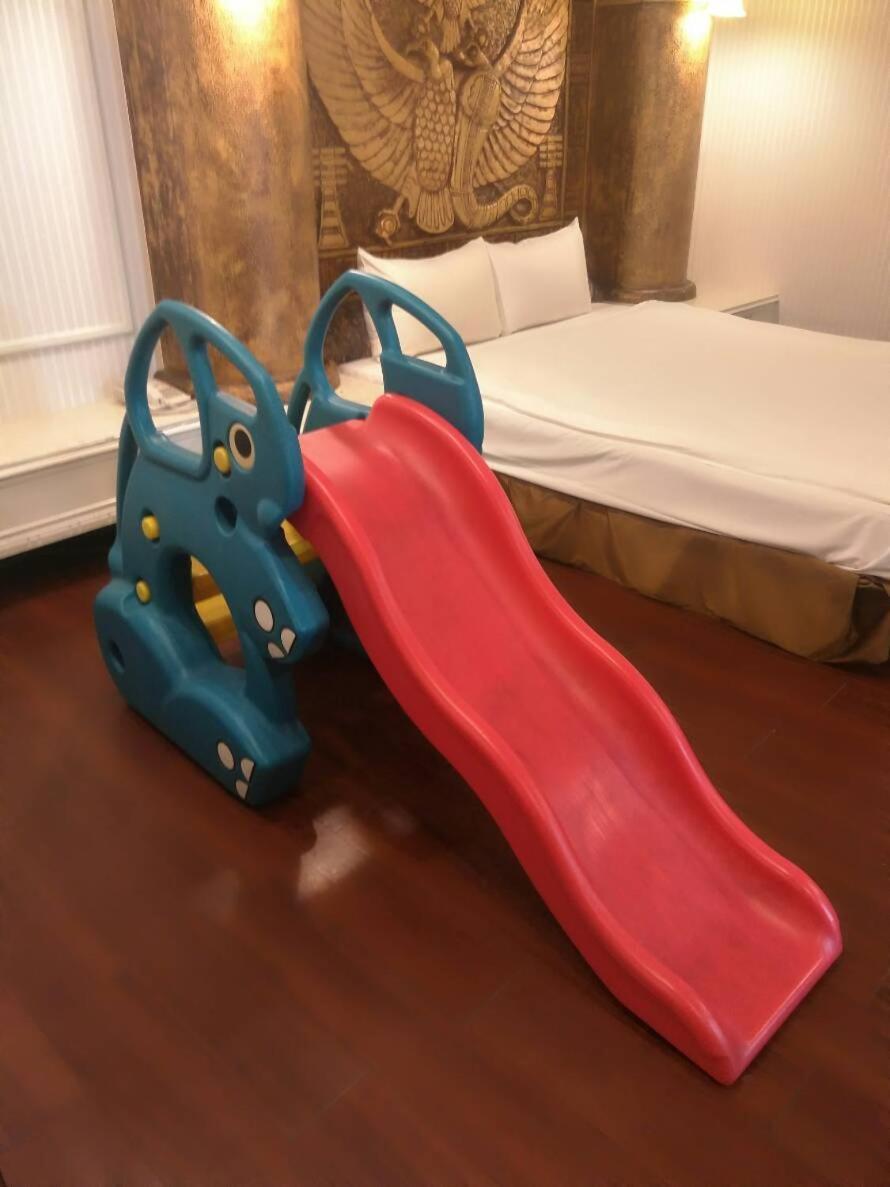 טאינאן Yi Pin Yuan Hotel מראה חיצוני תמונה